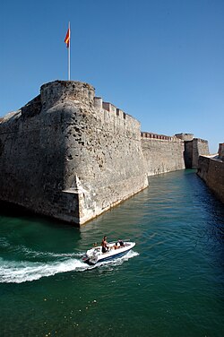 Royal Walls